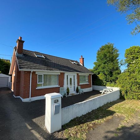 Fairway House Villa Carrickfergus Exteriör bild